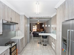 3 Bed Townhouse in Aston Manor