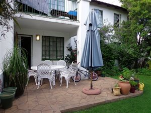 3 Bed Apartment in Marais Steyn Park