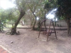 1041 m² Land available in Scottburgh South