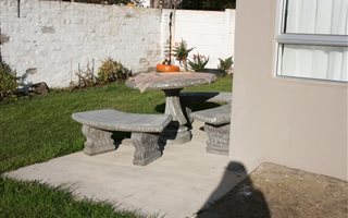 2 Bedroom Garden Cottage in Jeffreys Bay