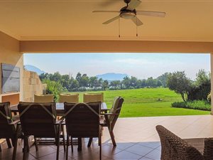 3 Bed Townhouse in The Coves
