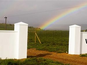 3792 ha Farm in Uniondale