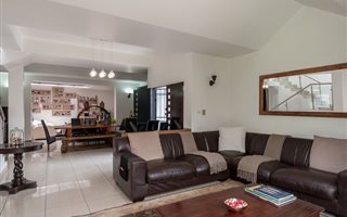 2 Bedroom Apartment in Riviera