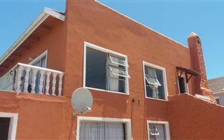2 Bedroom Apartment in Saldanha