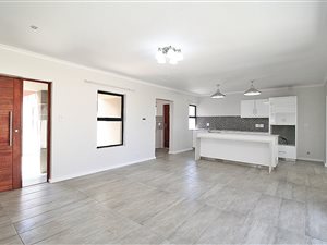 3 Bed House in Fairview Golf Estate