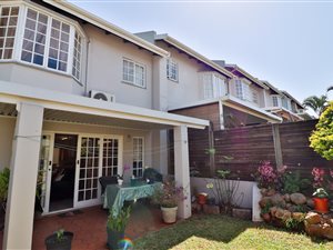 3 Bed Duplex in Sunningdale