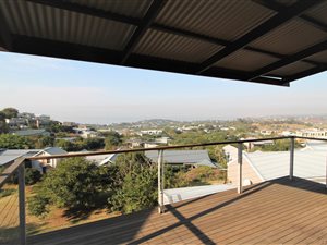 3 Bed Apartment in Salt Rock