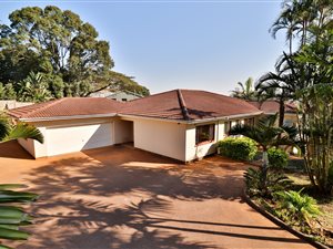 5 Bed House in Winston Park