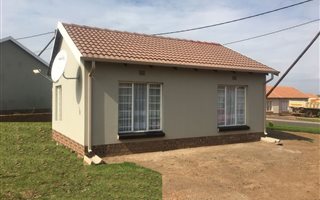 2 Bedroom House in Nazareth