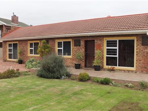 3 Bed House in Groeneweide Park