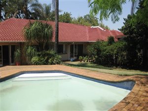 3 Bed House in Murrayfield