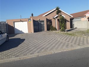 5 Bed House in Highbury