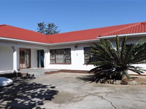 4 Bed House in King Williams Town