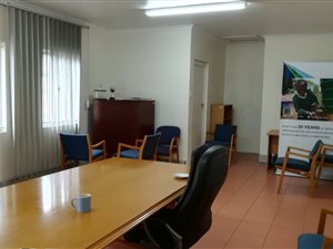320 m² Commercial space in Glenwood