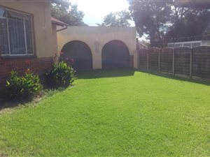 4 Bed House in Birchleigh North
