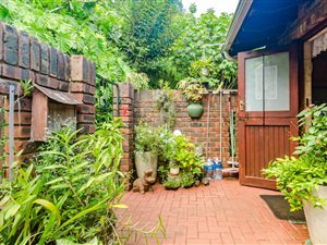 2 Bed Townhouse in Doonside
