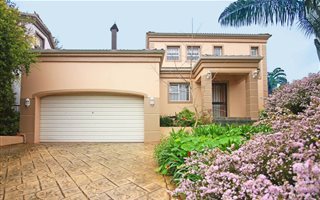 3 Bedroom Townhouse in Van Riebeeckshof