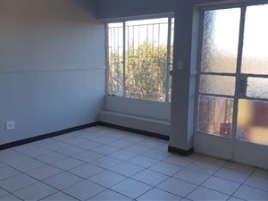 2 Bed Apartment in Witpoortjie