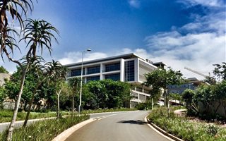 909 m² Commercial space in Umhlanga Ridge