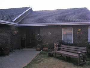 4 Bed House in Heidelberg Central
