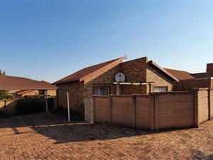 2 Bed Townhouse in Kosmosdal