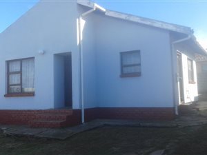 2 Bed House in Kwadwesi