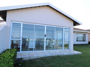 3 Bed Townhouse in Willard Beach