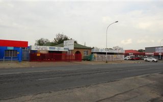 100 m² Commercial space in Boksburg North