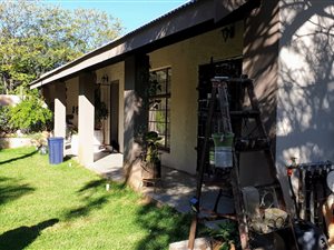 4 Bed House in De Beers