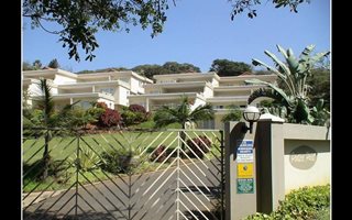 3 Bedroom Apartment in Shakas Rock