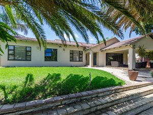 3 Bed House in Berario