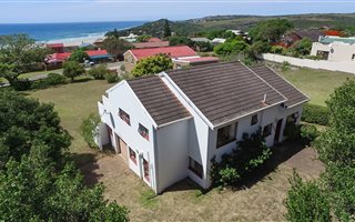 3 Bedroom House in Cintsa