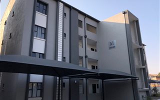 2 Bedroom Apartment in Carlswald Estate
