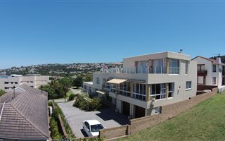 7 Bedroom House in Plettenberg Bay