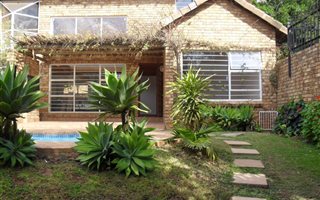 3 Bedroom House in Waterkloof Park