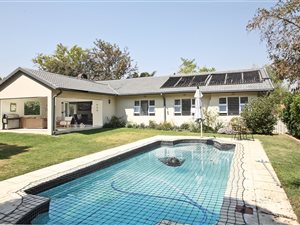 3 Bedroom House in Wendywood