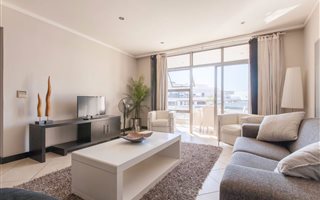 2 Bedroom Apartment in Foreshore