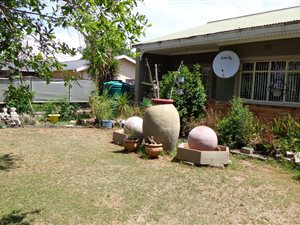 4 Bed House in Morewag