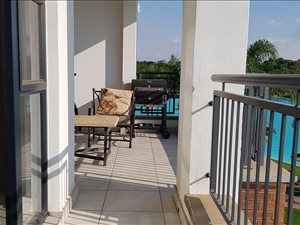 2 Bed Apartment in Willow Park Manor