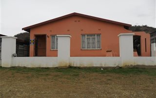 4 Bedroom House in Aloe Park
