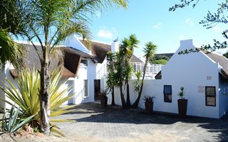 4 Bedroom House in St Francis Bay