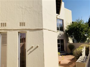 3 Bed Townhouse in Corlett Gardens