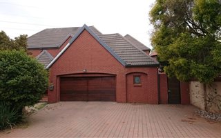 4 Bedroom House in Eldoglen