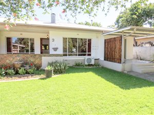 5 Bed House in Bayswater
