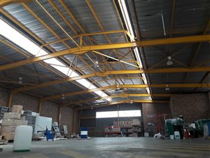 1300 m² Industrial space in Robertville