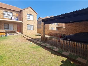 2 Bed Townhouse in Shellyvale