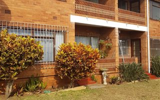 1 Bedroom Apartment in Scottburgh Central