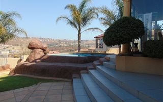 4 Bedroom House in Rangeview