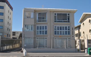 2 Bedroom House in Strand North
