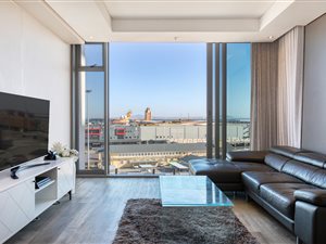1 Bed Apartment in Foreshore